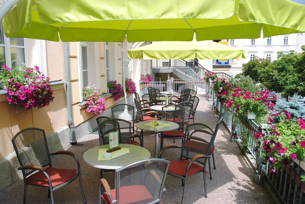Venus Hotel Karlovy Vary Ngoại thất bức ảnh