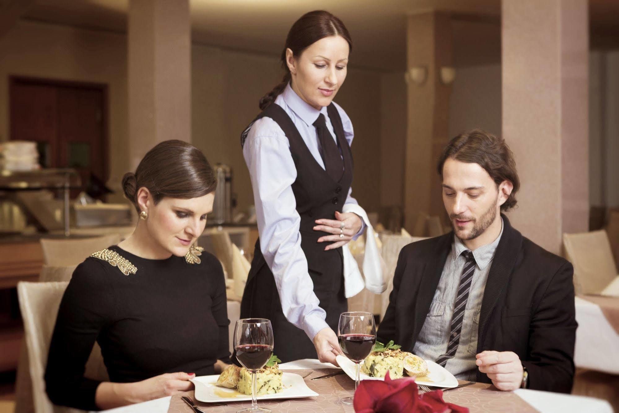 Venus Hotel Karlovy Vary Ngoại thất bức ảnh